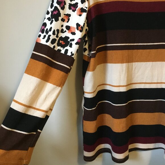 Colourblock Animal Print Soft Knit Rayon Sweater - Picture 9 of 16